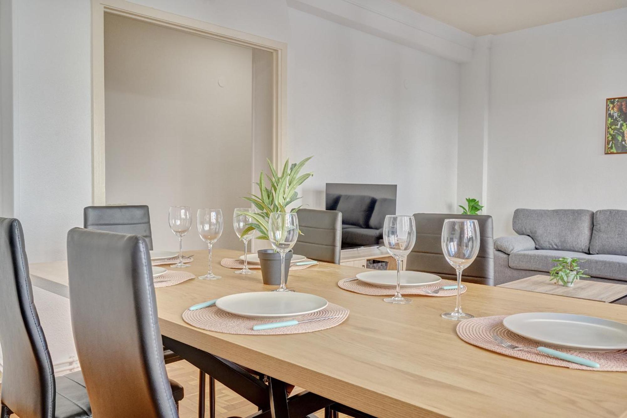 Apartamento Tempranillo Logrono By Clabao Екстер'єр фото