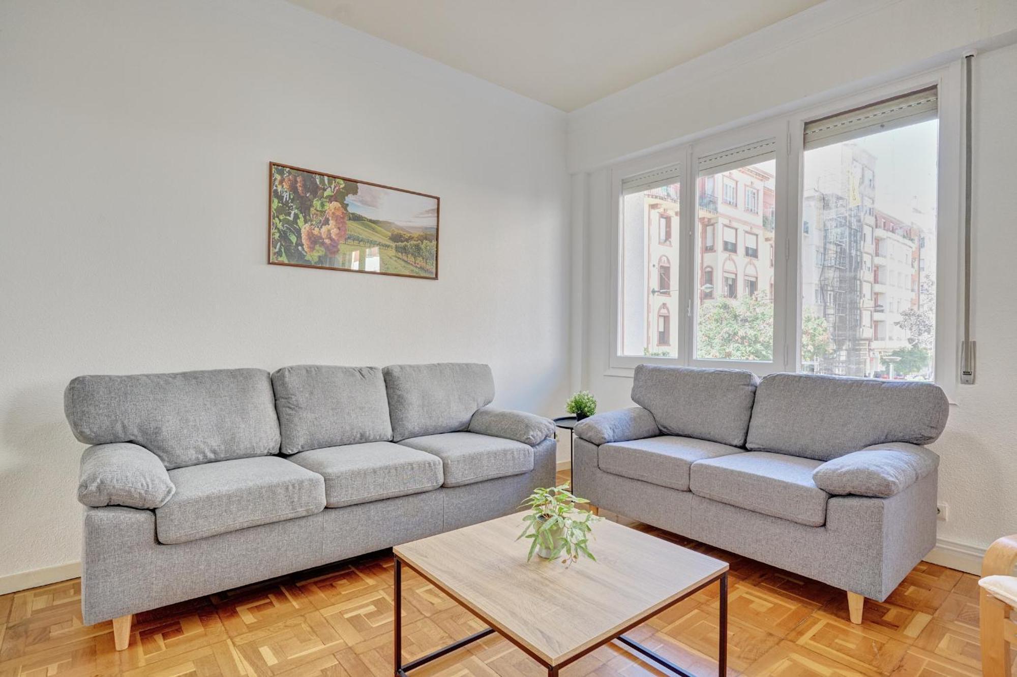 Apartamento Tempranillo Logrono By Clabao Екстер'єр фото